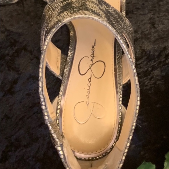 Jessica Simpson Mekos Gold Silver Snakeskin Heels - Picture 6 of 12
